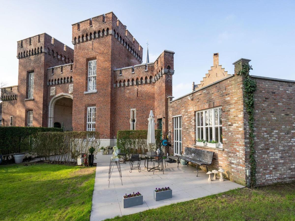 Apartment In Kruibeke At Wissekerke Castle Esterno foto