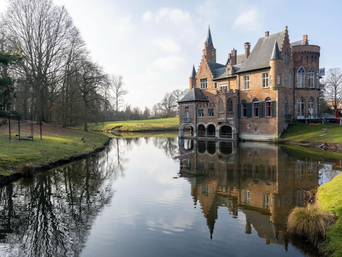 Apartment In Kruibeke At Wissekerke Castle Esterno foto